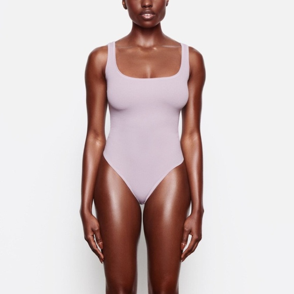 Skims bodysuit in Iris Mica *sold out*